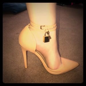 4” charm heels - nude